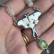 Load image into Gallery viewer, Luna’s Light Necklace