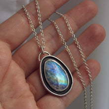 Load image into Gallery viewer, Be The Light Necklace