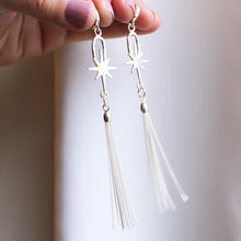 Load image into Gallery viewer, Shooting Star Arch Earrings