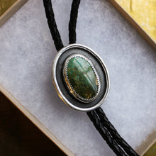 Load image into Gallery viewer, Turquoise Bolo